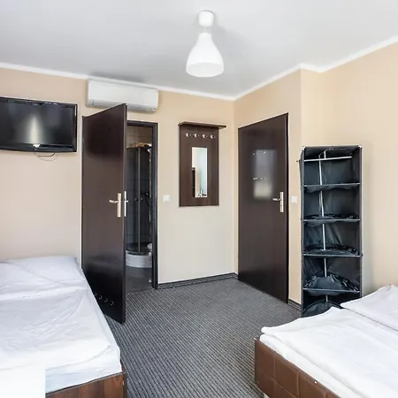 Hostel Shick Vratislav